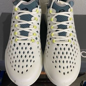 ECCO BIOM 2.1 X Country M